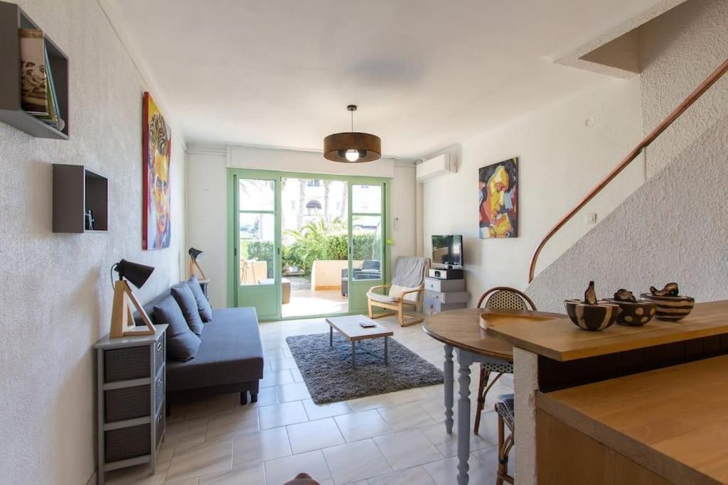 Superbe Duplex En Bord De Mer ลาซิโอตาต์ ภายนอก รูปภาพ